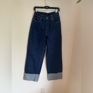 Vera Moda two tone high-waist, wide leg jeans. Size 31/32